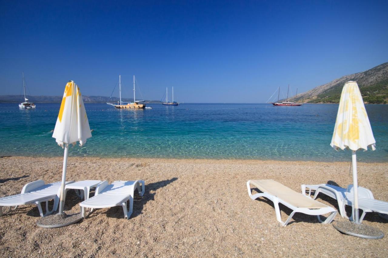 Apartment In Bol With Seaview, Terrace, Air Condition, Wifi Экстерьер фото